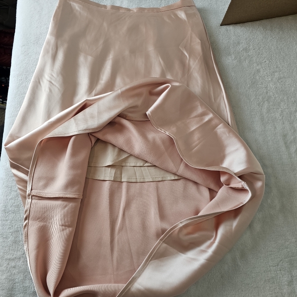 Commense Light Pink Satin Midi Skirt A-Line Size S Slip Skirt - Picture 5 of 9